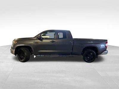 Used 2018 Toyota Tundra - photo 1