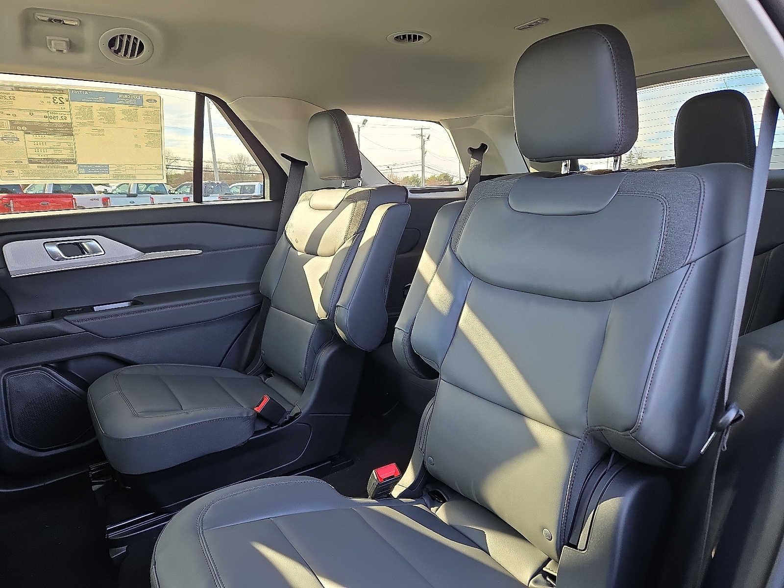 New 2026 Ford Explorer - photo 10