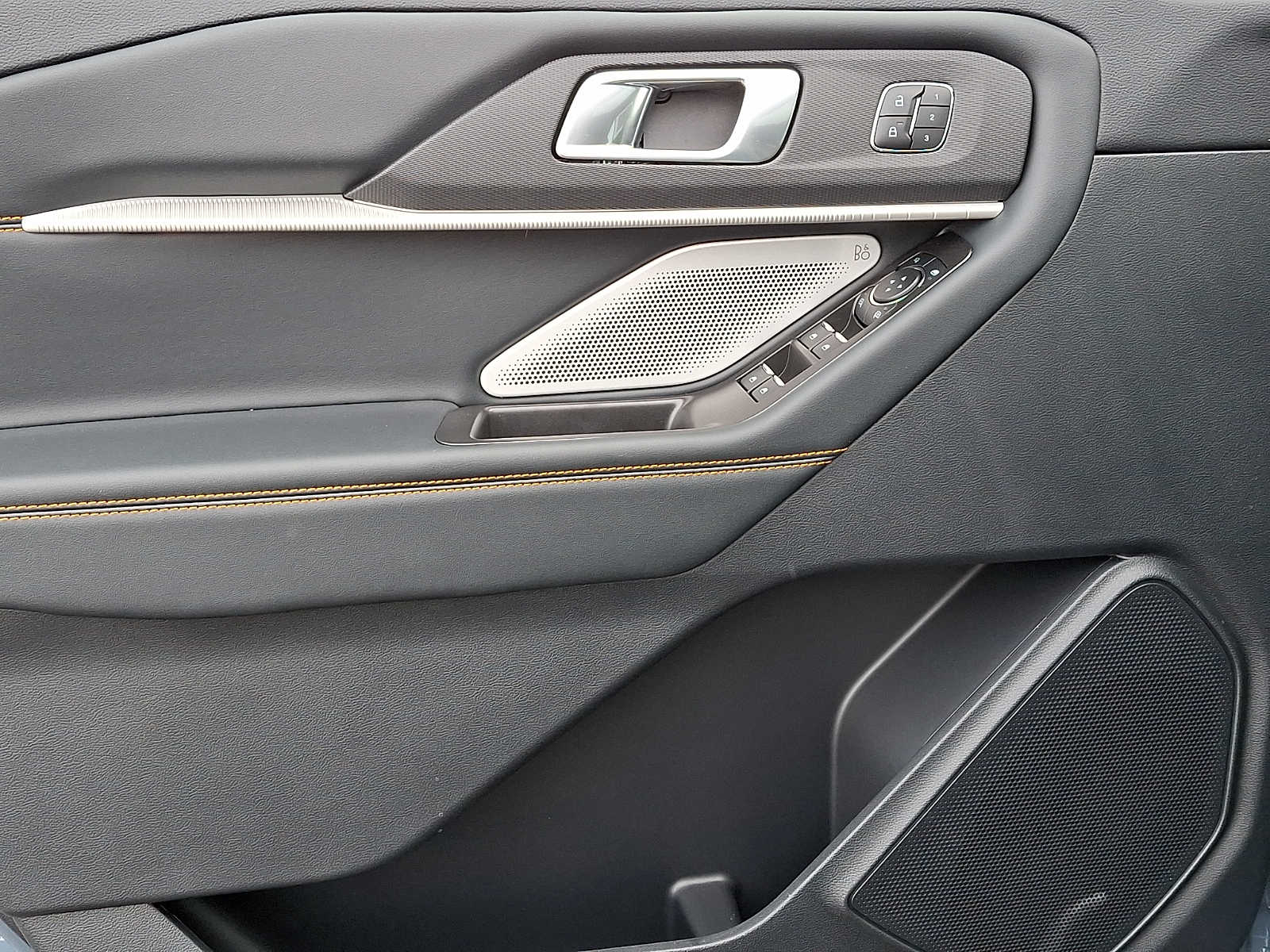 New 2026 Ford Explorer - photo 13