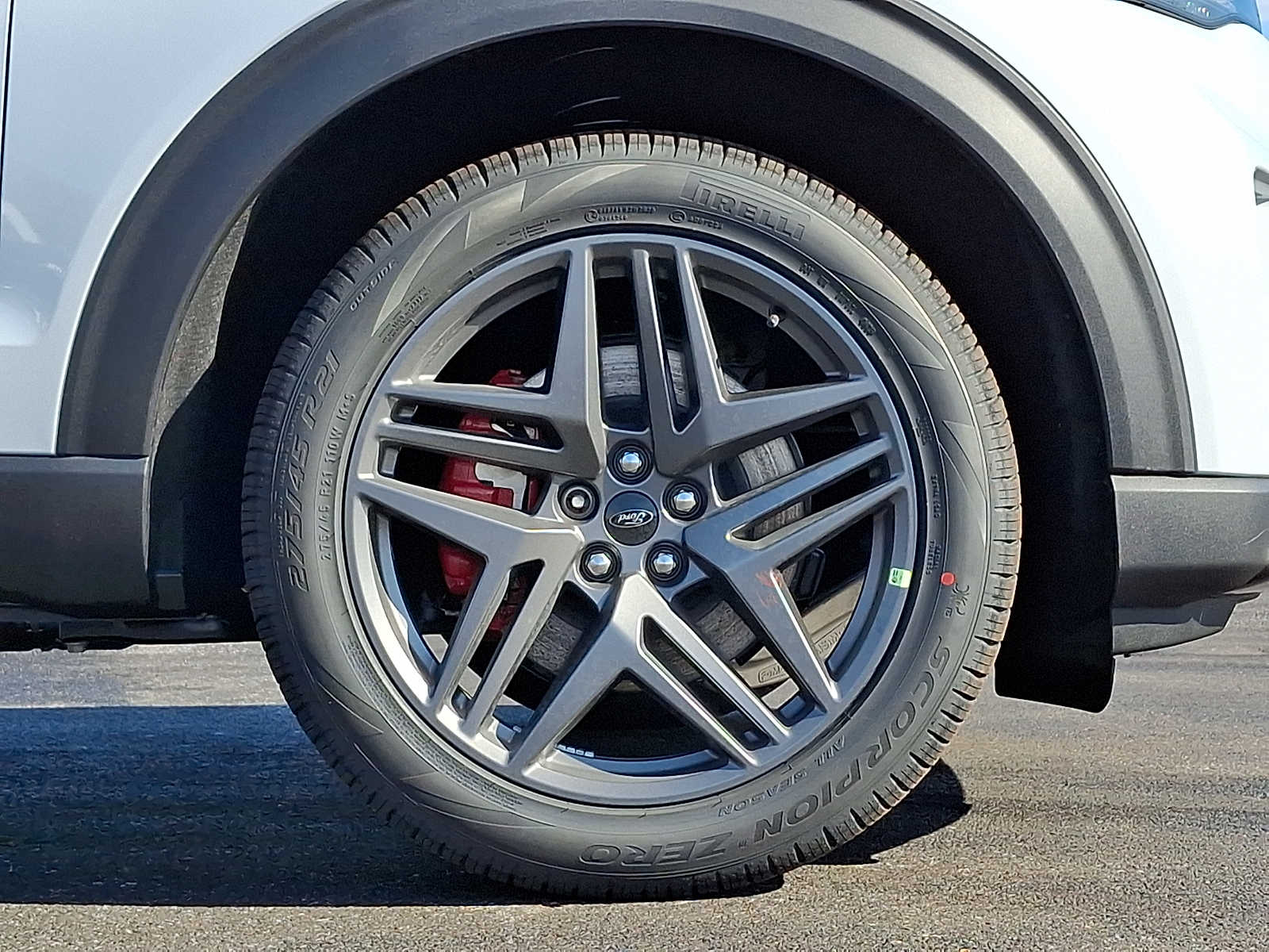 New 2026 Ford Explorer - photo 9