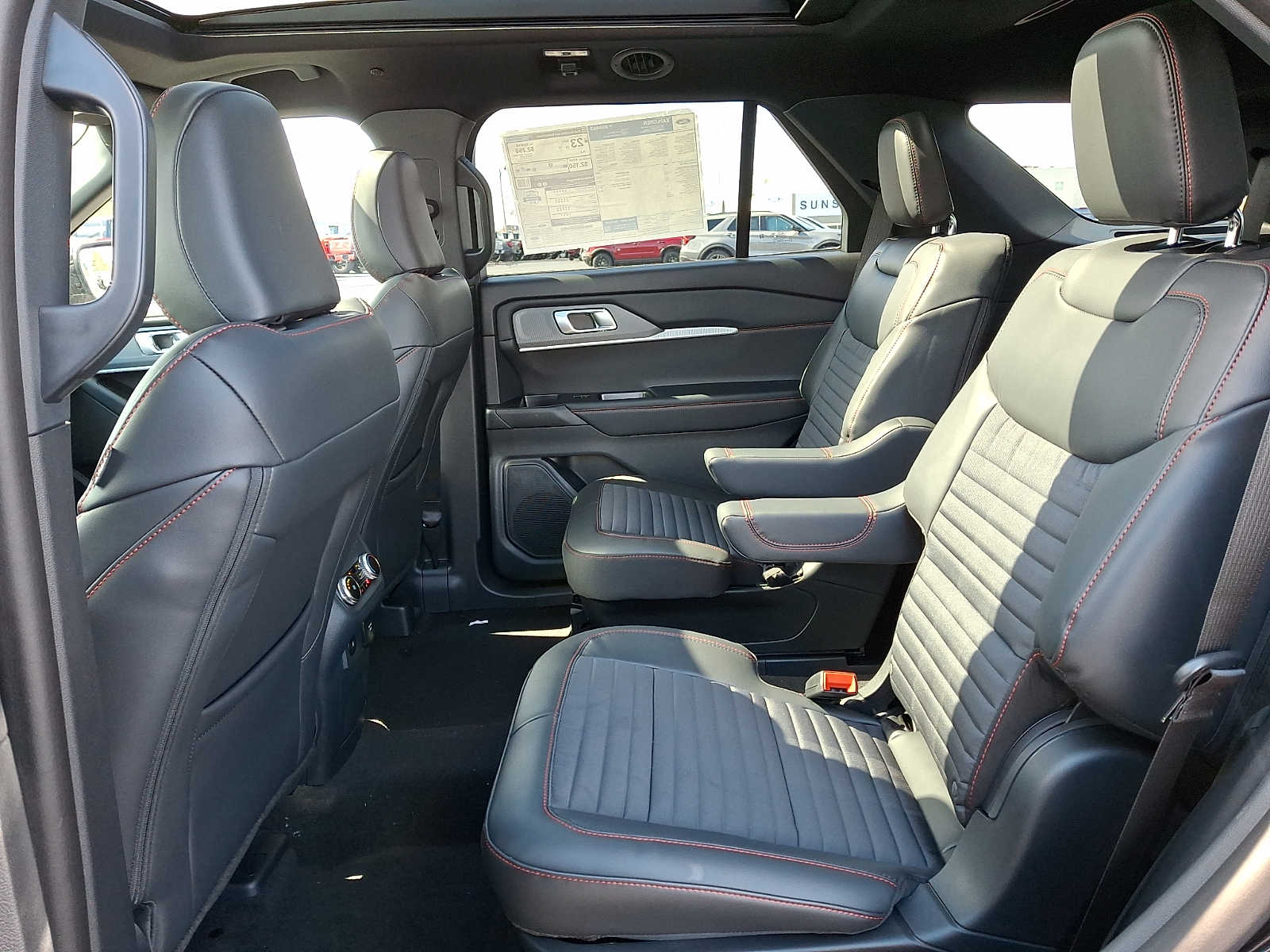 New 2026 Ford Explorer - photo 10