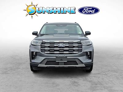 Used 2025 Ford Explorer - photo 1