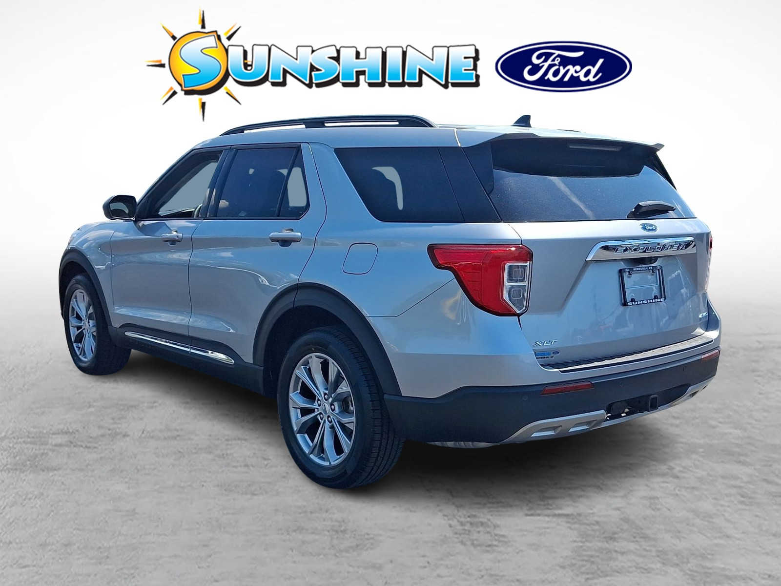 Used 2023 Ford Explorer - photo 5