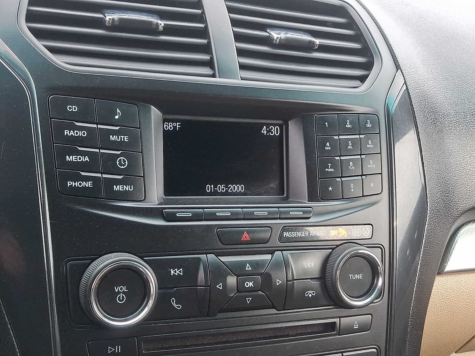 Used 2017 Ford Explorer - photo 19