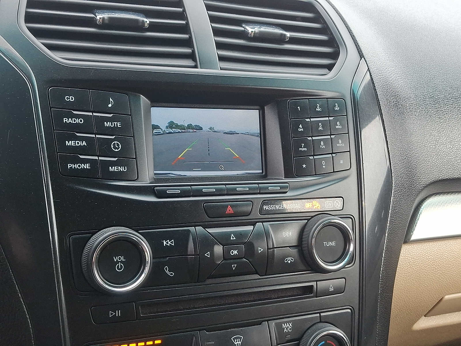 Used 2017 Ford Explorer - photo 20