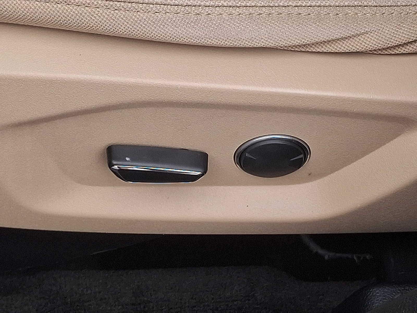 Used 2017 Ford Explorer - photo 26