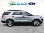 Used 2017 Ford Explorer Base thumbnail 7