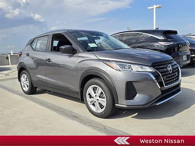 2025 Nissan Kicks Play FWD SUV for sale #S482937 - photo 1
