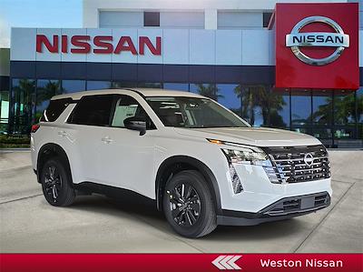 New 2026 Nissan Pathfinder - photo 1