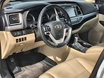 2017 Toyota Highlander FWD SUV for sale #23260547AA - photo 10
