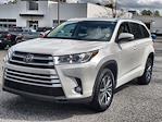 2017 Toyota Highlander FWD SUV for sale #23260547AA - photo 6