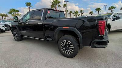 New 2025 GMC Sierra 2500 Denali Ultimate Crew Cab 4WD Pickup for sale #2350440 - photo 2