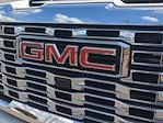 New 2025 GMC Sierra 2500 Denali Crew Cab 4WD Pickup for sale #2350625 - photo 32
