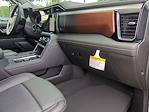 2025 GMC Sierra 2500 Crew Cab 4WD Pickup for sale #2350648 - photo 30