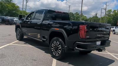New 2025 GMC Sierra 3500 Denali Ultimate Crew Cab 4WD Pickup for sale #2350731 - photo 2