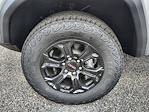 New 2025 GMC Canyon Elevation Crew Cab 4WD Pickup for sale #2350815 - photo 32