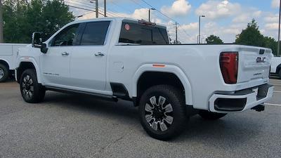 New 2025 GMC Sierra 2500 Denali Crew Cab 4WD Pickup for sale #2350854 - photo 2