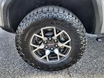 2024 GMC Canyon Crew Cab 4WD Pickup for sale #2350886A - photo 33