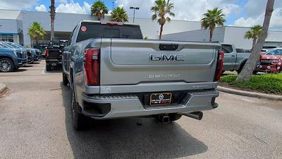 New 2025 GMC Sierra 2500 Denali Ultimate Crew Cab 4WD Pickup for sale #2350926 - photo 2