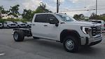 New 2025 GMC Sierra 3500 Pro Crew Cab 4WD 60 CA Cab Chassis for sale #F2350418 - photo 3