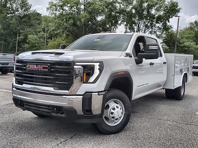 New 2025 GMC Sierra 3500 Pro Crew Cab 4WD 60 CA Cab Chassis for sale #F2350759 - photo 1