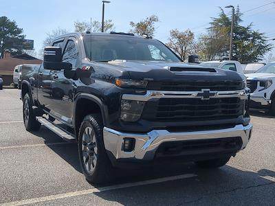 Used 2024 Chevrolet Silverado 2500 - photo 1