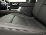 New 2025 GMC Sierra 1500 SLT Crew Cab 4x4 Pickup for sale #25G5298 - photo 23