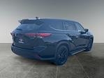 2022 Toyota Highlander FWD SUV for sale #104670U - photo 5