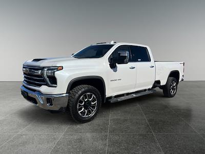 Used 2024 Chevrolet Silverado 3500 - photo 1