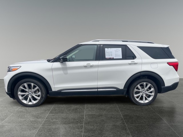 Used 2022 Ford Explorer - photo 2