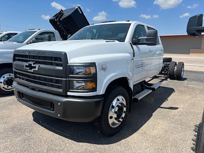 2024 Chevrolet Silverado 6500 Crew Cab DRW 2WD, Cab Chassis for sale #9090N - photo 1