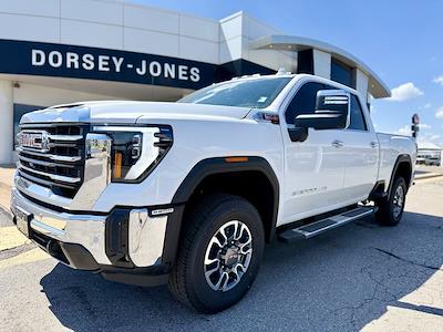 New 2025 GMC Sierra 2500 SLT Crew Cab 4WD Pickup for sale #E4252 - photo 1