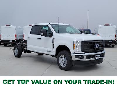 2025 Ford F-250 Crew Cab 4x4 Cab Chassis for sale #335021 - photo 1
