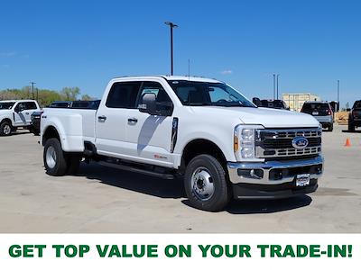2025 Ford F-350 Crew Cab DRW 4x4 Pickup for sale #335265 - photo 1