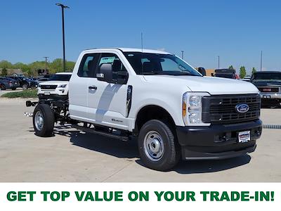 New 2025 Ford F-250 XL Super Cab 4x4 Cab Chassis for sale #335284 - photo 1