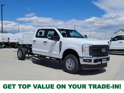 2025 Ford F-250 Crew Cab 4x4 Cab Chassis for sale #335310 - photo 1