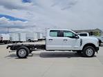 2025 Ford F-350 Crew Cab SRW 4x4 Cab Chassis for sale #335338 - photo 3