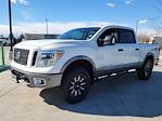 2018 Nissan Titan Crew Cab 4WD Pickup for sale #335668B - photo 4