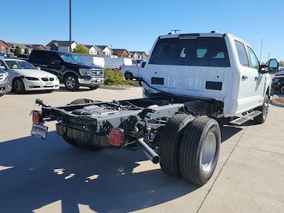 2026 Ford F-350 Crew Cab DRW 4WD Cab Chassis for sale #336515 - photo 2