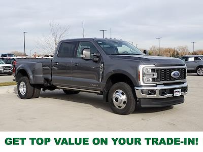 2025 Ford F-350 Crew Cab DRW 4WD Pickup for sale #336734 - photo 1