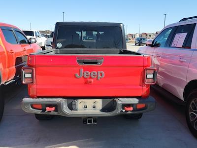 Used 2021 Jeep Gladiator - photo 1