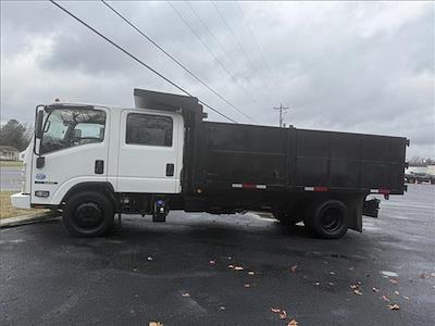 Used 2014 Isuzu NQR Crew Cab Landscape Dump for sale #11423 - photo 2