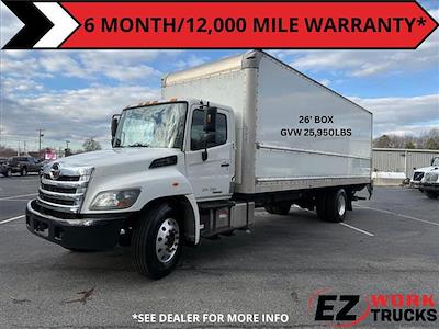 Used 2019 Hino 268A - photo 1