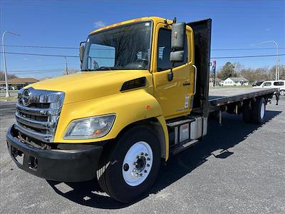 Used 2019 Hino 268A - photo 1