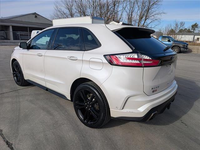 Used 2019 Ford Edge - photo 5
