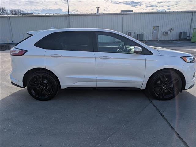Used 2019 Ford Edge - photo 9