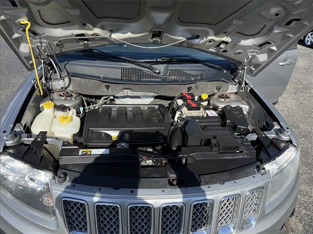 Used 2014 Jeep Compass - photo 13