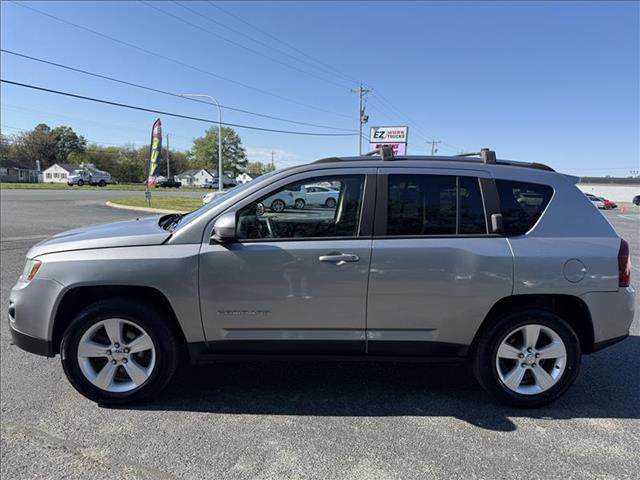 Used 2014 Jeep Compass - photo 5