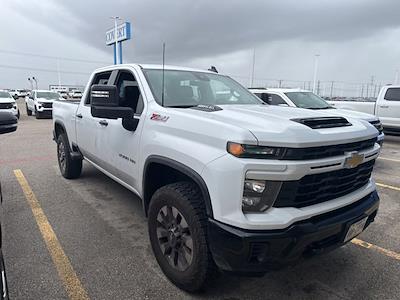 Used 2024 Chevrolet Silverado 2500 - photo 1