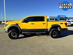 2017 Nissan Titan Crew Cab 4WD Pickup for sale #CA7621A - photo 10